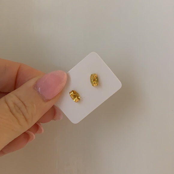 Rose Quartz Heart Stud Earrings - Picture 2 of 2